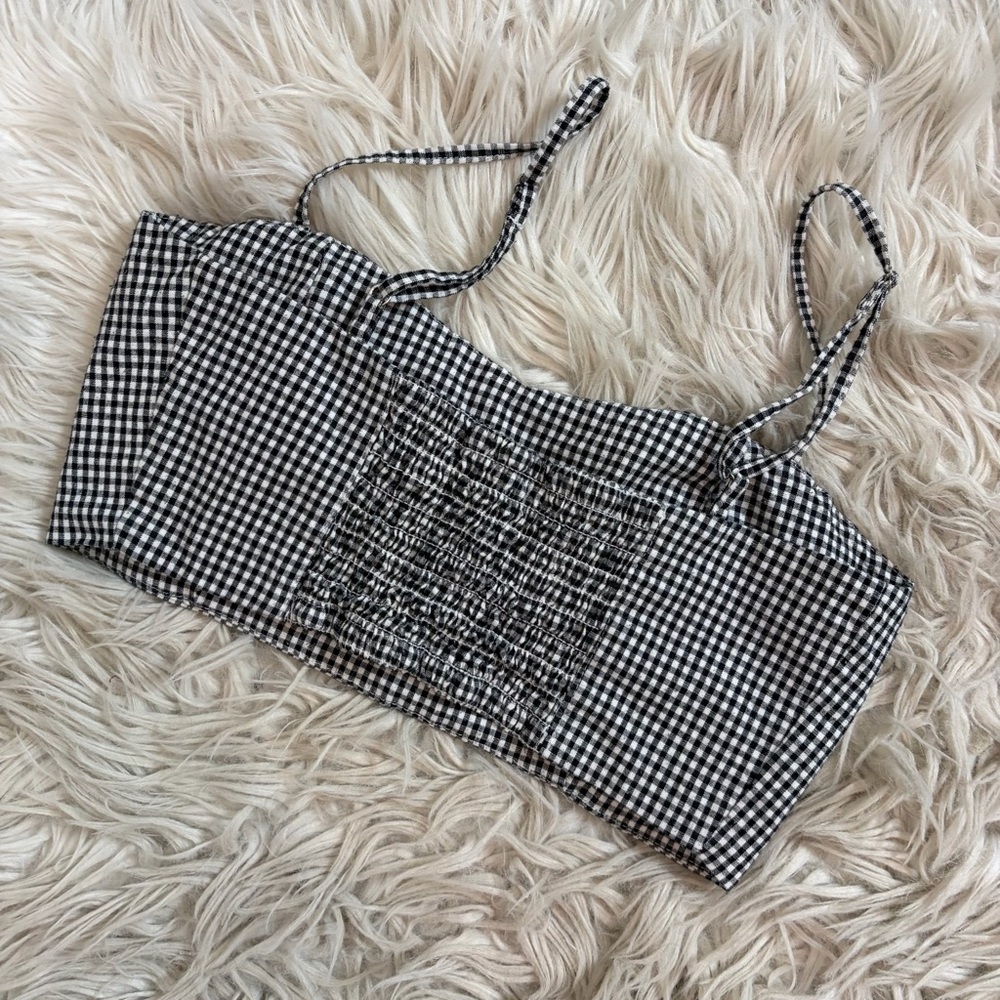 Brandy Melville John Galt Cropped Gingham Tank Top - Picture 3 of 4